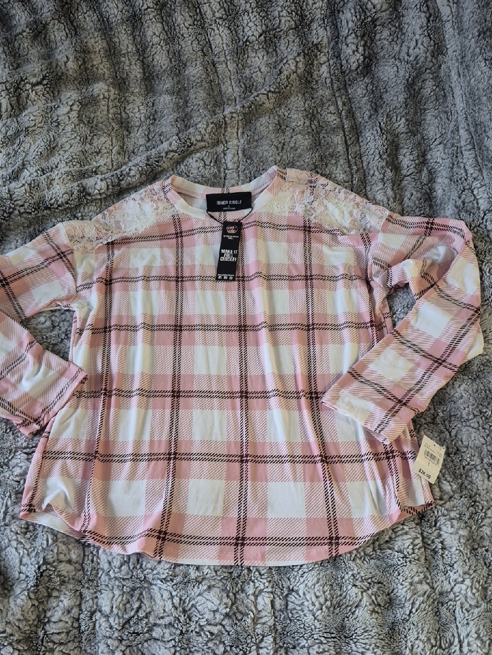 Inner Circle 🖤 Pink and White Plaid Long Sleeve Top with Lace Shoulders (687)